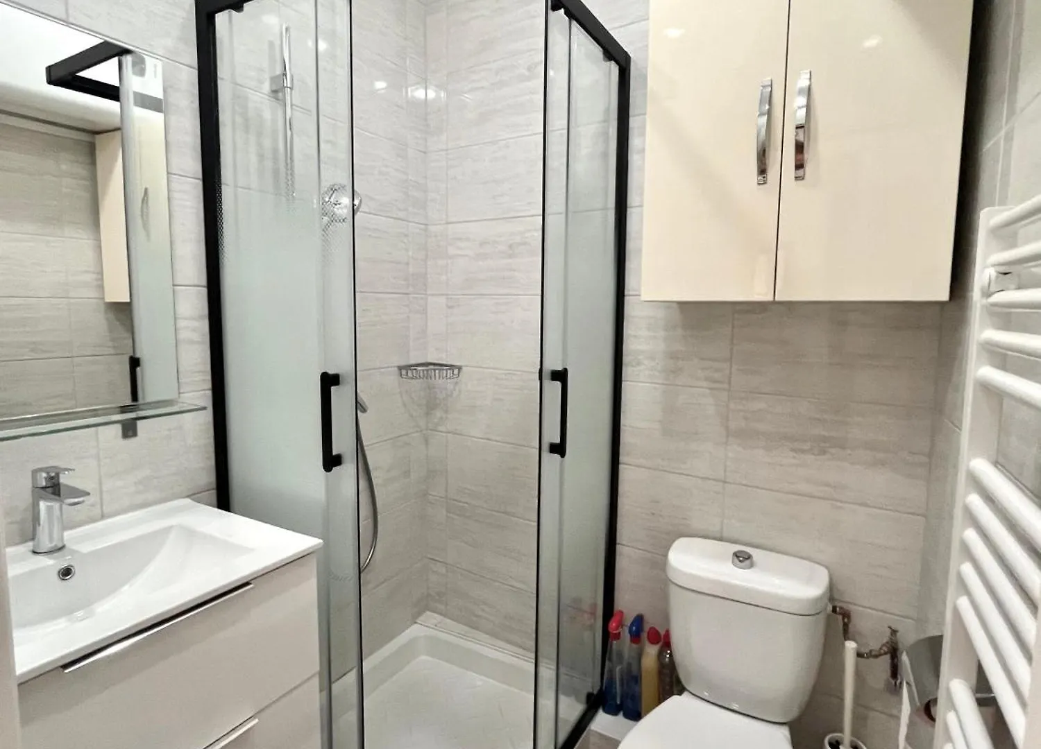 아파트 Appartement Typique Parisien Au Coeur Du Marais 프랑스